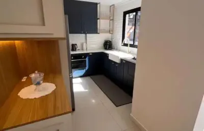 Apartamento mobiliado com 3 suítes e 2 vagas de garagem no bairro perequê em porto belo