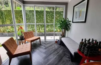 Apartamento garden com 3 dormitórios sendo 1 suíte e 3 vagas de garagem nações balneário camboriú