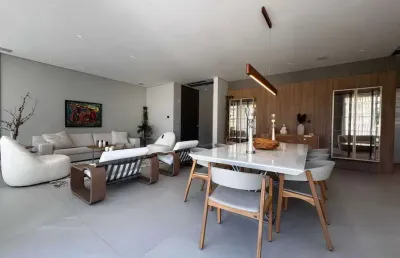 Apartamento com 4 suítes e 3 vagas de garagem na praia brava - itajaí
