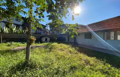 Casa com terreno de 1.017,00 m², 3 dormitórios e 5 vagas no bairro garcia - blumenau/sc