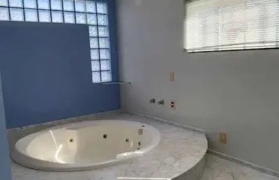 Casa mobiliada com 2 suítes e 2 vagas de garagem no jardim riva primavera do leste mt