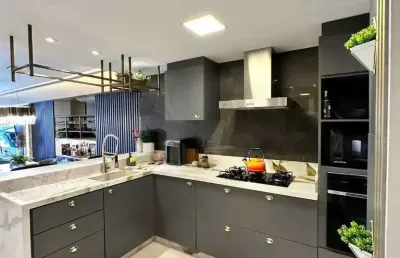 Apartamento com 3 dormitórios sendo 1 suíte e 2 vagas de garagem na praia brava em itajaí/sc