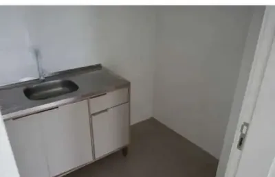 Casa em condomínio com 3 suítes e 2 vagas de garagem em camboriú