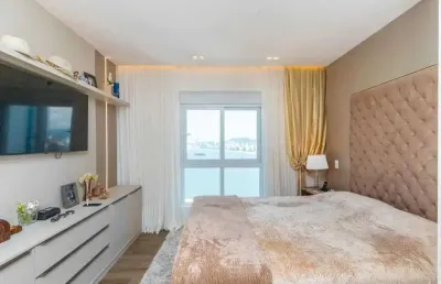 Apartamento com 4 suítes e 4 vagas de garagem no bairro pioneiros - balneário camboriú