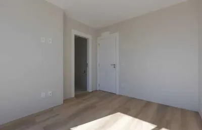 Apartamento vista mar e andar alto! com 4 suítes e 3 vagas no bairro pioneiros em balneário camboriú