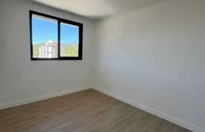 Apartamento com bela vista, 2 dormitórios sendo 1 suíte e 2 vagas de garagem em itajaí/sc