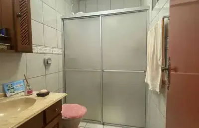 Casa com 3 dormitórios sendo 1 suíte e 3 vagas de garagem no centro de porto belo