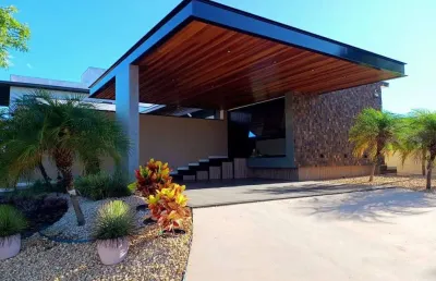 Casa no condomínio portal ville gardênia em boituva
