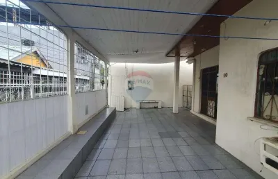 Casa excelente na praça 14 manaus - 04 quartos 02 suites - financia - próximo a braga veículos