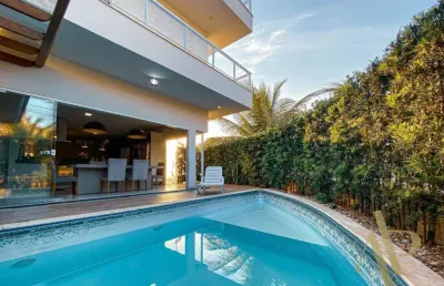 Casa com 4 dormitórios à venda, 271 m² por r$ 1.890.000,00 - balneário três marias - peruíbe/sp