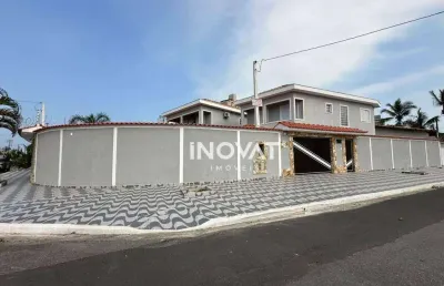 Ecelente casa assobradada há apenas 200 metros da praia no florida praia grande !!