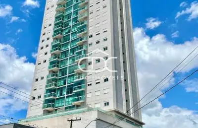 Excelente apartamento semimobiliado no oasis palace