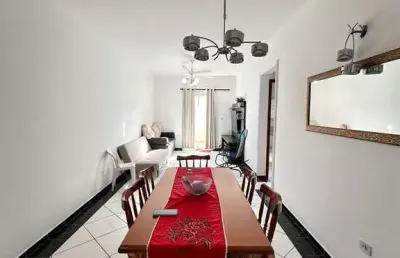 Apartamento no canto do forte - 02 dormitórios - frente rua - lazer completo!