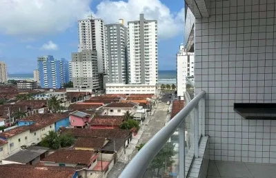 Apartamento 2 dormitórios, sendo 01 suíte, vista mar no maracanã.