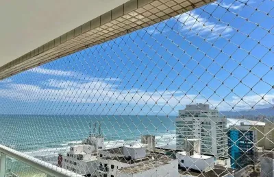 Espetacular cobertura duplex à beira-mar com vista para a praia