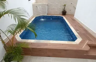 Excelente sobrado com piscina e churrasqueira na aviação em praia grande/sp.