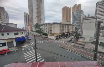 Apartamento no boqueirão - 200 metros do mar - 01 dormitório com sacada!