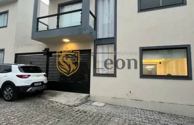 Casa impecável em lauro de freitas - 3 quartos com possibilidade de 4, ampla garagem!