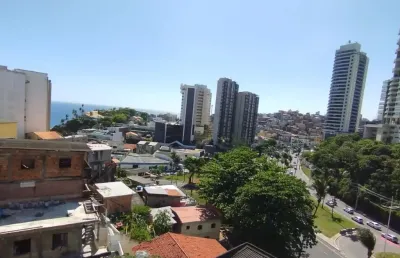 Vista mar no rio vermelho – apartamento 2/4 com varandão!