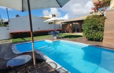 Casa em condomínio - 4 quartos com 2 suítes - jacuípe - mobiliada