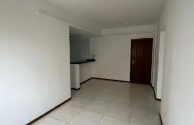 Oportunidade na pituba apartamento 2/4 com 1 vaga de garagem