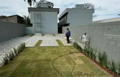 Sobrado em villagio á venda  com 2 dormitorios, 2 banheiros e 59m² / villagio no bairro vila são paulo, localizado na ci