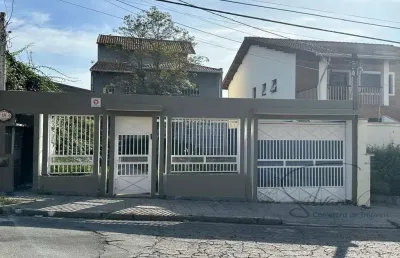 Sobrado á venda na vila oliveira com 400m² de terreno e 500m² const, 5 dormitorios com 2 súites/ mogi das cruzes sp