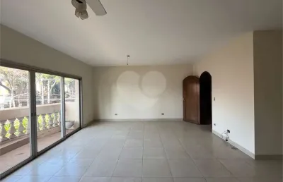 Apartamento com 3 quartos à venda ou para locação em centro - sp