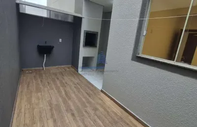 Apartamento em ingleses norte, 2 dormitórios, novo, com avarandado, churrasqueira, florianópolis/sc