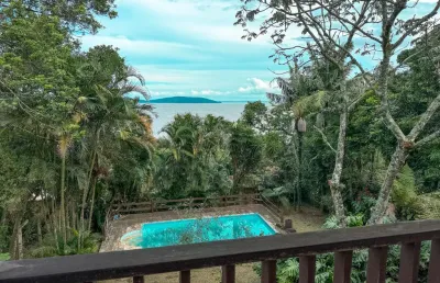 Casa com 3 quartos à venda na Rua Apolinário Porto Alegre, 176, Vila Conceição, Porto Alegre