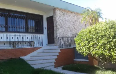 Casa 3 dormitorios para alugar no bairro assunção em porto alegre