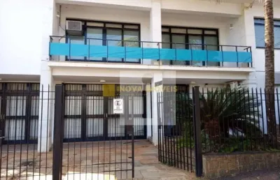 Casa comercial com 18 salas para alugar na Rua Siqueira Campos, 125, Sousas, Campinas
