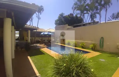 Casa a venda ou locação no condomínio san conrado em sousas.