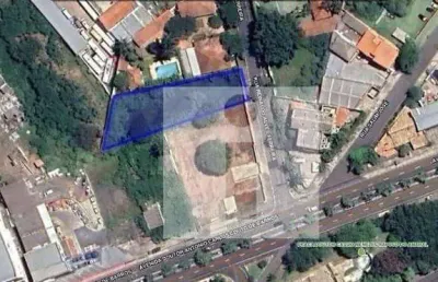 Terreno a venda ao lado de avenida principal em sousas