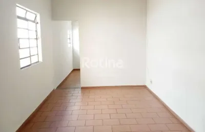 Casa à venda, 3 quartos, centro - uberlândia/mg - rotina imobiliária
