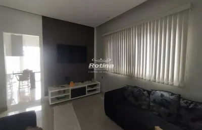 Casa à venda, 2 quartos, tocantins - uberlândia/mg - rotina imobiliária