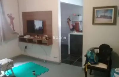 Casa à venda, 2 quartos, carajás - uberlândia/mg - rotina imobiliária
