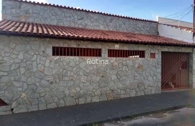 Casa à venda, 3 quartos, pacaembu - uberlândia/mg - rotina imobiliária