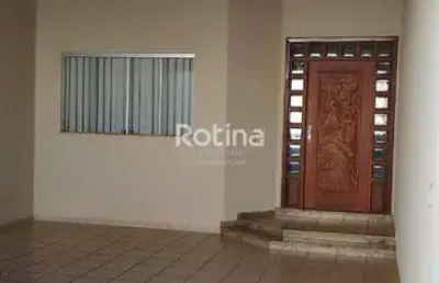 Casa à venda, 3 quartos, presidente roosevelt - uberlândia/mg - rotina imobiliária