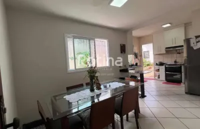 Casa à venda, 3 quartos, são jorge - uberlândia/mg - rotina imobiliária