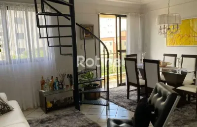 Cobertura com 3 quartos à venda na Rua Waldomira Rezende, --, Santa Mônica, Uberlândia
