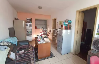 Casa à venda, 2 quartos, centro - uberlândia/mg - rotina imobiliária
