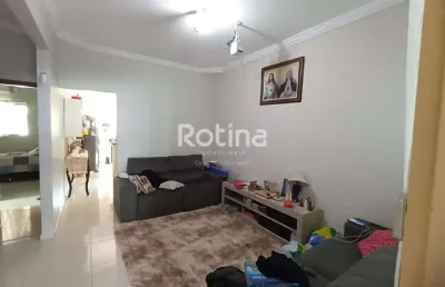 Casa à venda, 3 quartos, jardim patrícia - uberlândia/mg - rotina imobiliária