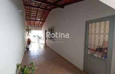 Casa à venda, 3 quartos, alto umuarama - uberlândia/mg - rotina imobiliária