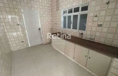 Casa à venda, 4 quartos, centro - uberlândia/mg - rotina imobiliária