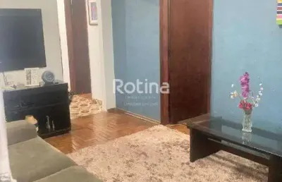 Casa comercial à venda, 6 quartos, brasil - uberlândia/mg - rotina imobiliária
