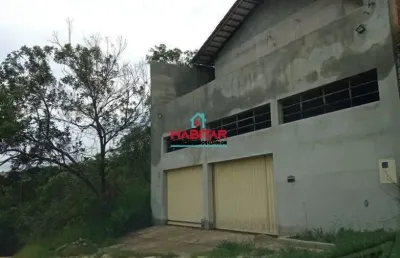 Linda casa de 360m² estilo contemporâneo.  juatuba mg