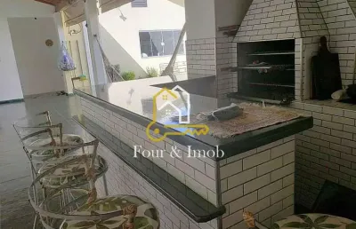 Casa com 4 quartos à venda na Avenida Espírito Santo, Jardim Brasil (Vila Xavier), Araraquara