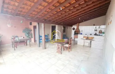 Casa com 3 quartos à venda na Rua José Romania, Nova Vila Cerqueira, Américo Brasiliense