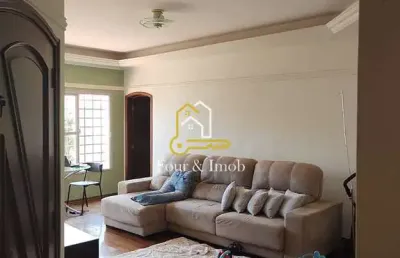Casa com 3 quartos à venda na Avenida Presidente Vargas, Centro, Araraquara
